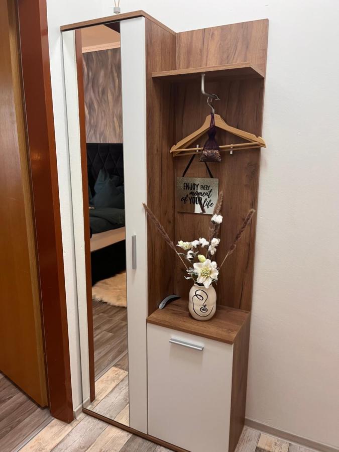 Fruehstueckspension Elena Nicoleta Caltun Fischamend Extérieur photo